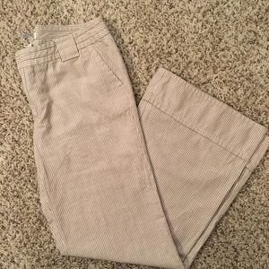 💚 BANANA REPUBLIC Beige Seersucker Wide Leg Pants